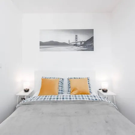 Enjoy! Srodmiescie Nowogrodzka Apartament *