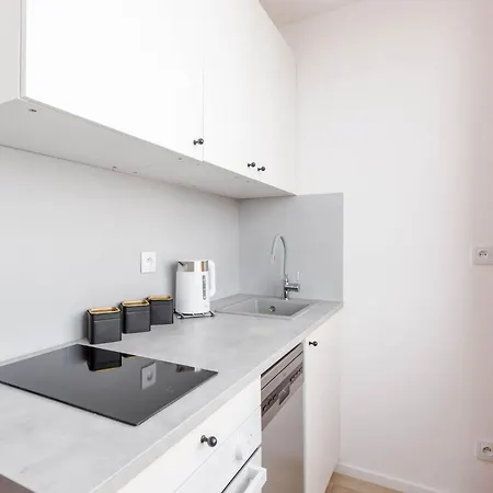 아파트 Enjoy! Srodmiescie Nowogrodzka 바르샤바