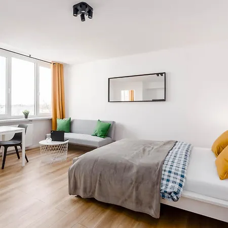 Enjoy! Srodmiescie Nowogrodzka