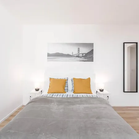 Lägenhet Enjoy! Srodmiescie Nowogrodzka Warszawa