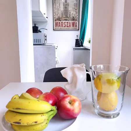 Enjoy! Srodmiescie Nowogrodzka Warszawa