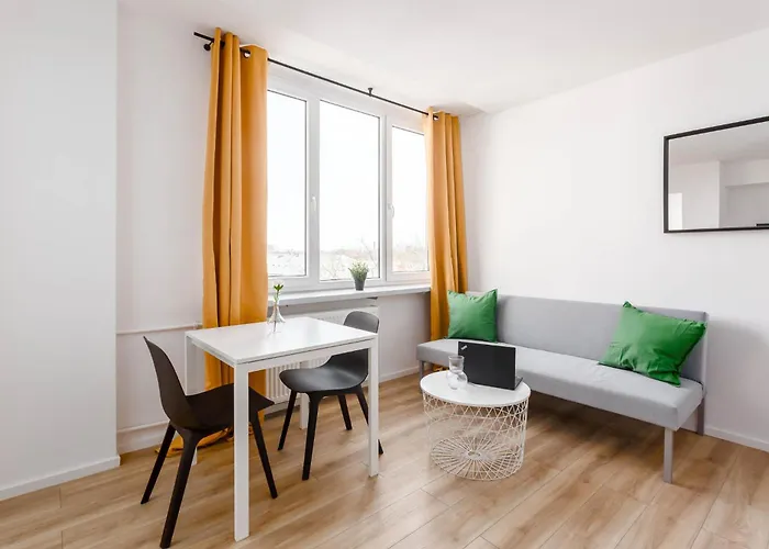 Enjoy! Srodmiescie Nowogrodzka وارسو