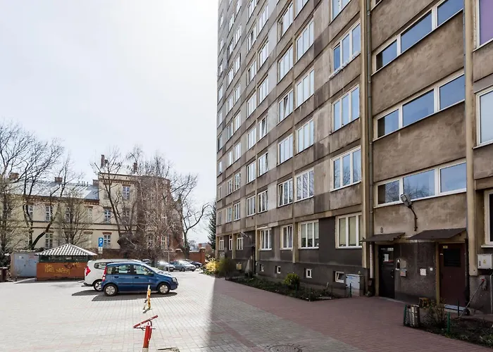 Enjoy! Srodmiescie Nowogrodzka * وارسو