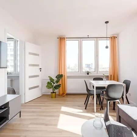 Enjoy! śródmieście Nowogrodzka * Varsovia